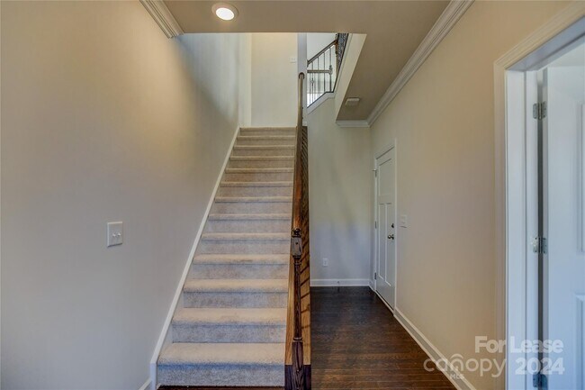 Building Photo - 11523 Red Rust Ln