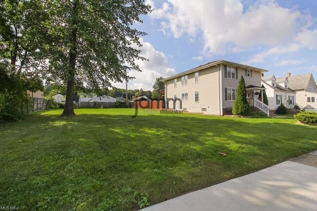 Foto del edificio - 3027 Brookdale Ave