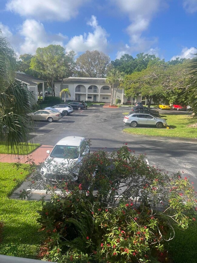 Foto del edificio - 2614 Nassau Bend