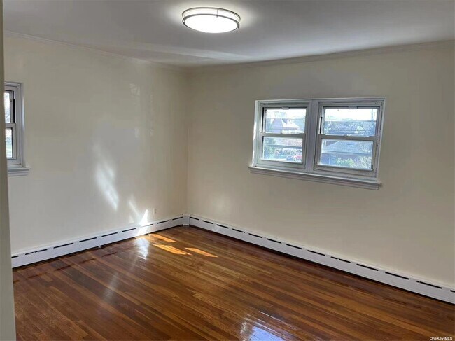 Foto del edificio - 149-35 46th Ave