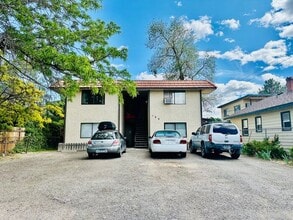 Building Photo - 180 Malone Ln