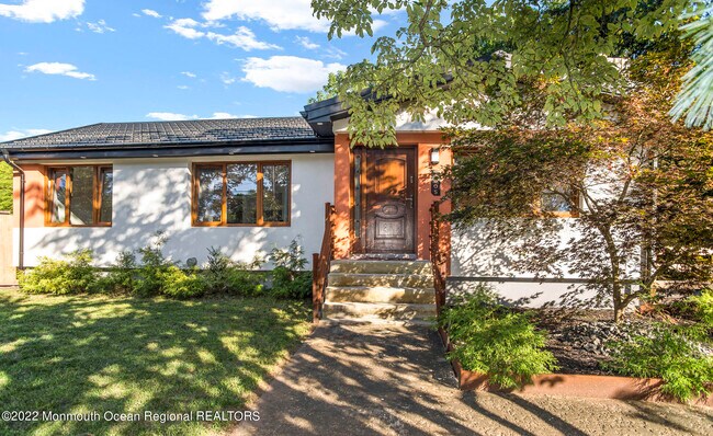 Foto del edificio - 1005 Lakewood Farmingdale Rd
