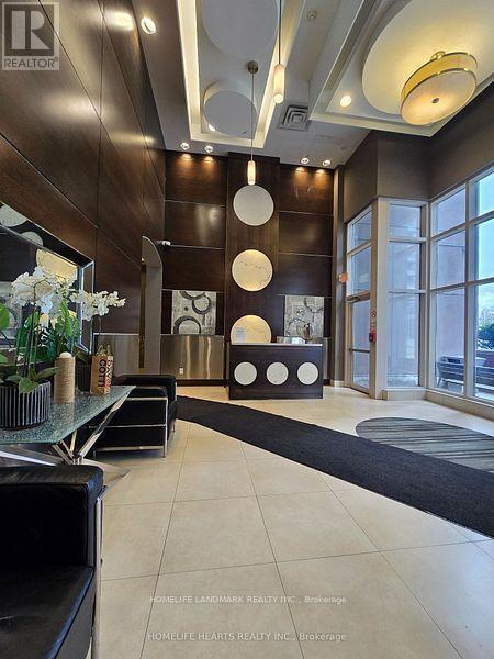 Building Photo - 25 Town Centre Court