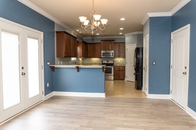 Foto del edificio - 3366 Wild Hare Ln
