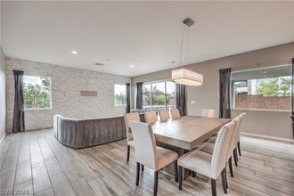 Building Photo - 10226 Jade Gardens Dr