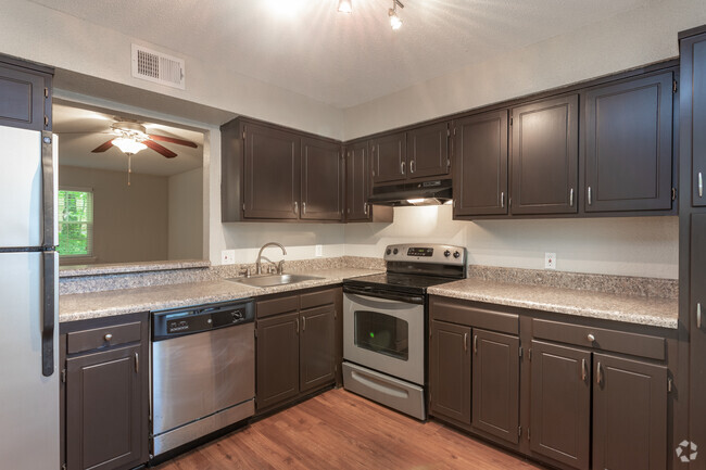 2BR, 1.5BA - 1100SF- Kitchen - Midtown Park Townhomes