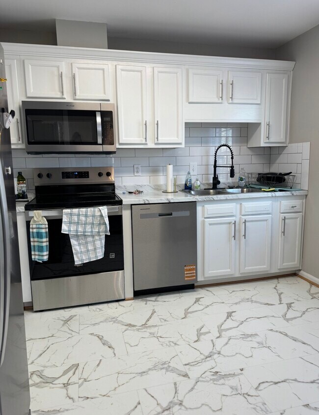 Cocina - 202 Huntington Ln