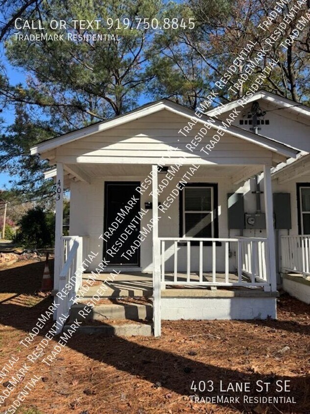 Primary Photo - 403 Lane St SE