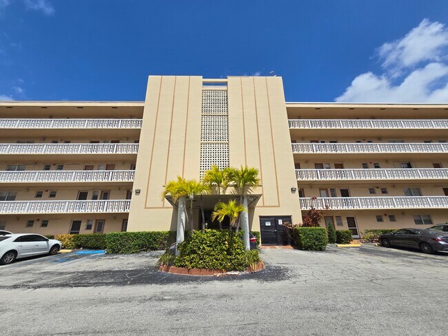 Foto del edificio - 218 NE 12th Ave