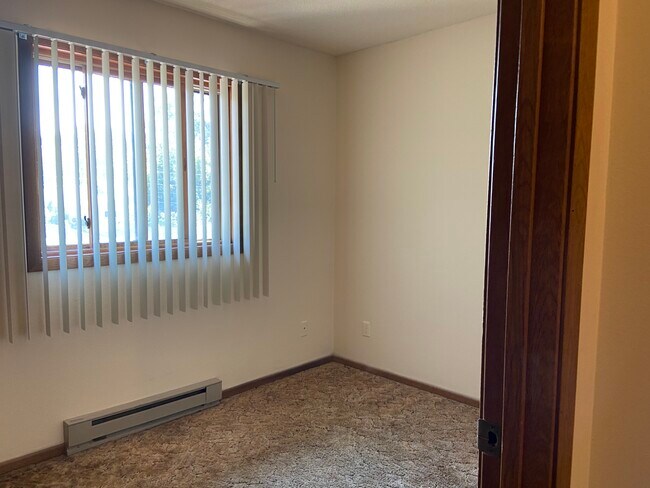 Foto del edificio - 2625 4th Ave