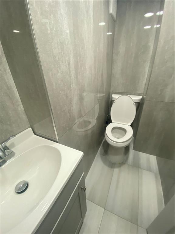 Foto del edificio - 2611 Batchelder St