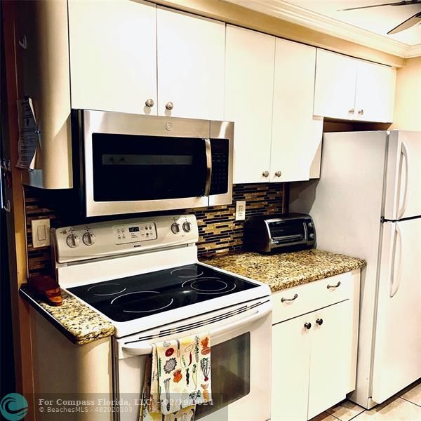 Foto del edificio - 132 Grantham B