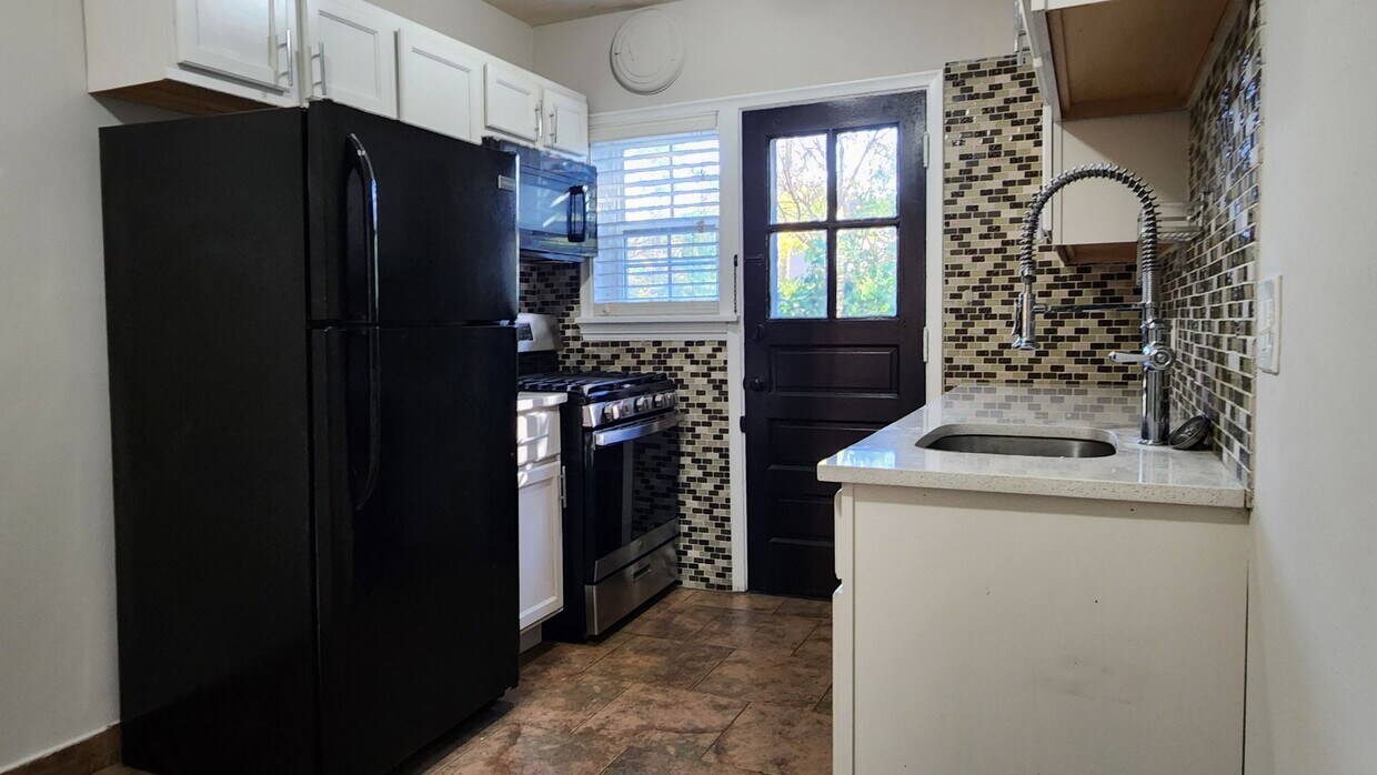 1010 Sanford Ave Unit 1N, Saint Louis, MO 63139 Apartments in Saint Louis, MO