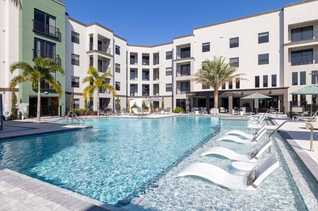 Building Photo - Sinclair at Palm Pointe