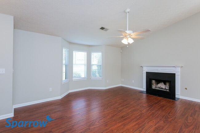 Building Photo - 2648 Candlewood Way