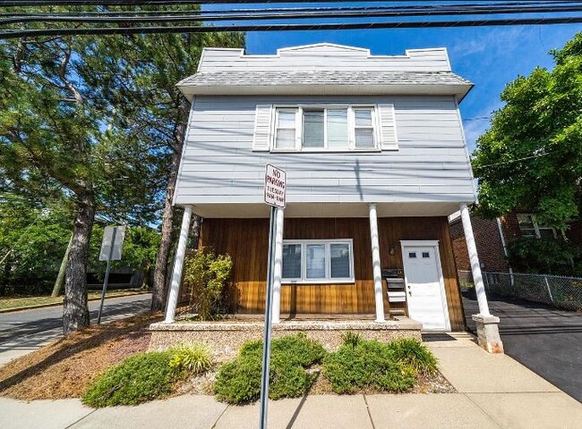 Foto del edificio - 153 County Ave