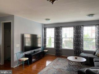 Foto del edificio - 22667 Flowing Spring Square