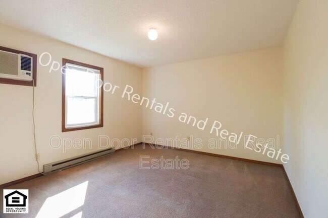 Building Photo - 1480 E Kammerer Rd