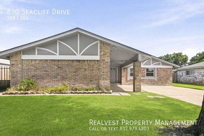 Foto del edificio - 830 Seacliff Dr