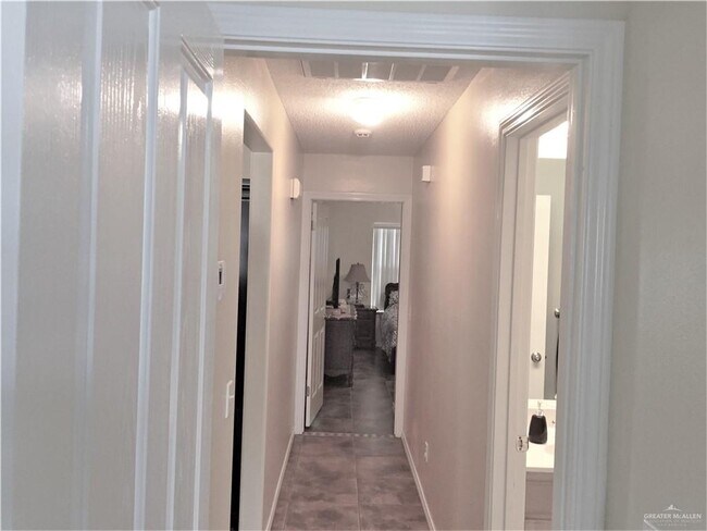 Building Photo - 4109 Whitewing Ave