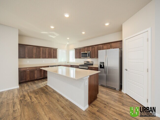 Foto del edificio - 5803 W Jamestown Ln