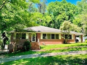 Building Photo - 2396 Lavista Rd