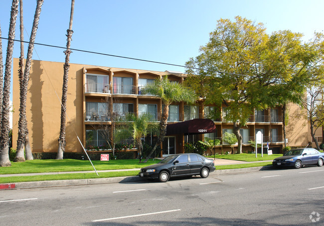 Foto del edificio - Chandler Apartments