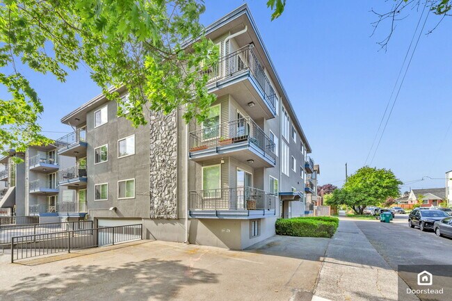 Building Photo - 5501 11th Ave NW