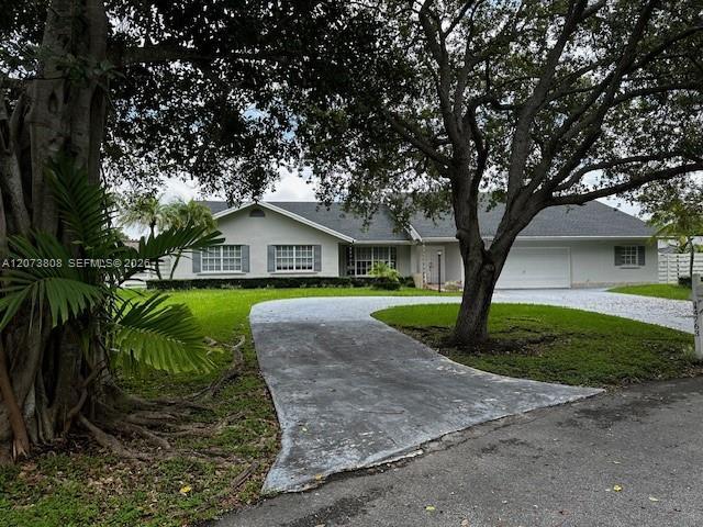 Building Photo - 14763 SW 152nd Pl
