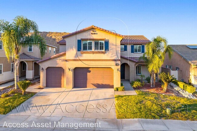 Building Photo - 5 br, 4 bath House - 36552 Geranium Dr