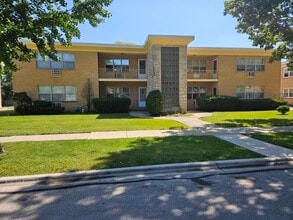 Building Photo - 1415 Homestead Rd
