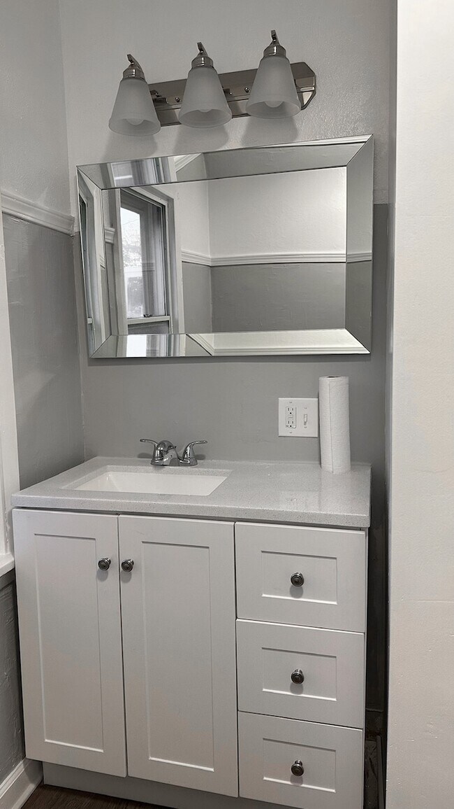 Foto del edificio - 222 W Union St