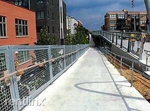 Building Photo - 2 br, 1 bath Condo - 2418 W Bloomingdale A...