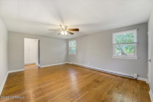 Building Photo - 46 Manor Dr
