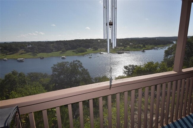 Building Photo - 609 Nomad Dr