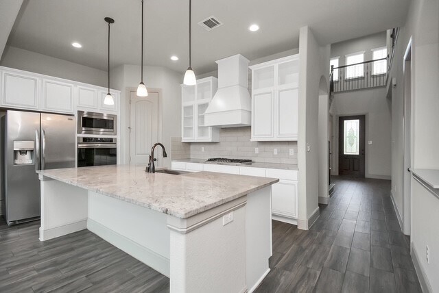 Foto del edificio - 22368 Misty Woods Ln