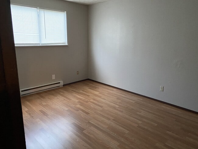 Foto del edificio - 33713 SE Santosh St