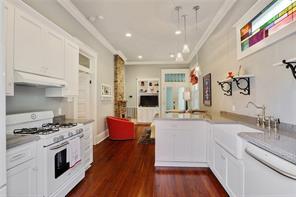 Building Photo - 1026 Arabella St