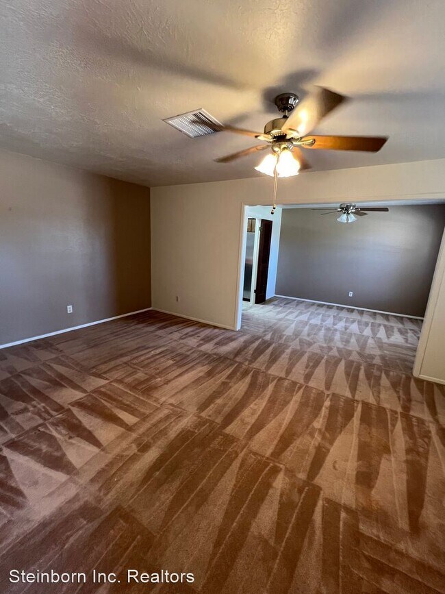 Building Photo - 4 br, 2.5 bath House - 2808 Devendale Ave.