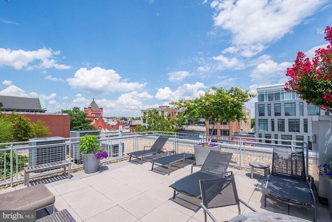 Foto del edificio - 1401 Church St NW