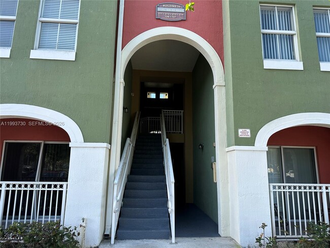 Foto del edificio - 11202 NW 83rd St