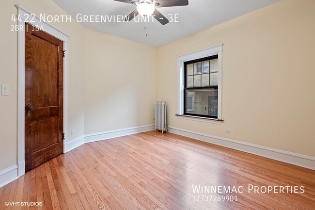 Building Photo - 4422 N Greenview Ave