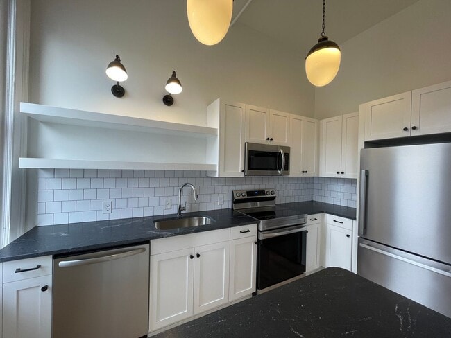 Interior Photo - Washington Lofts