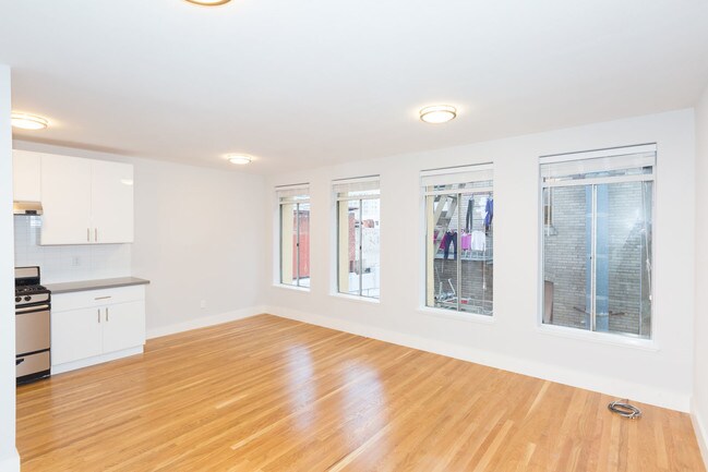 Building Photo - 277 Columbus Ave