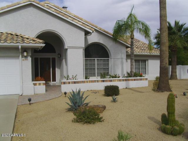 Foto del edificio - 4944 E Paradise Ln