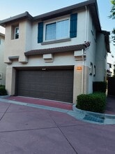 Building Photo - 2229 Lenox Pl