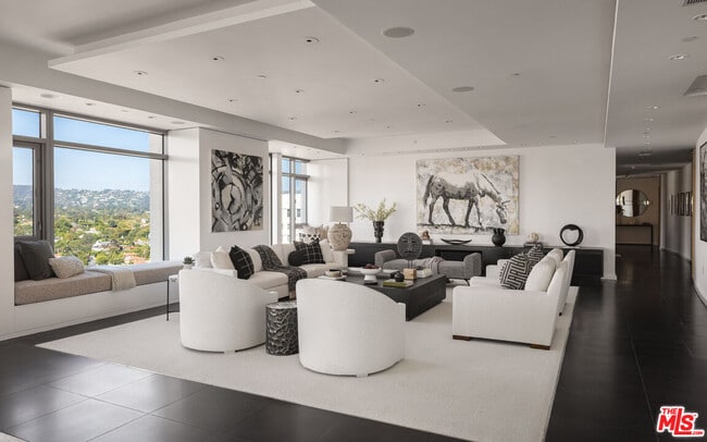 Foto del edificio - 10800 Wilshire Blvd