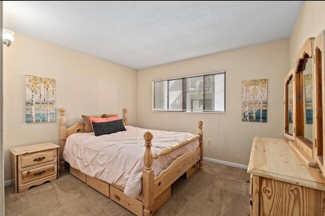 Foto del edificio - 401 NW 39th Rd