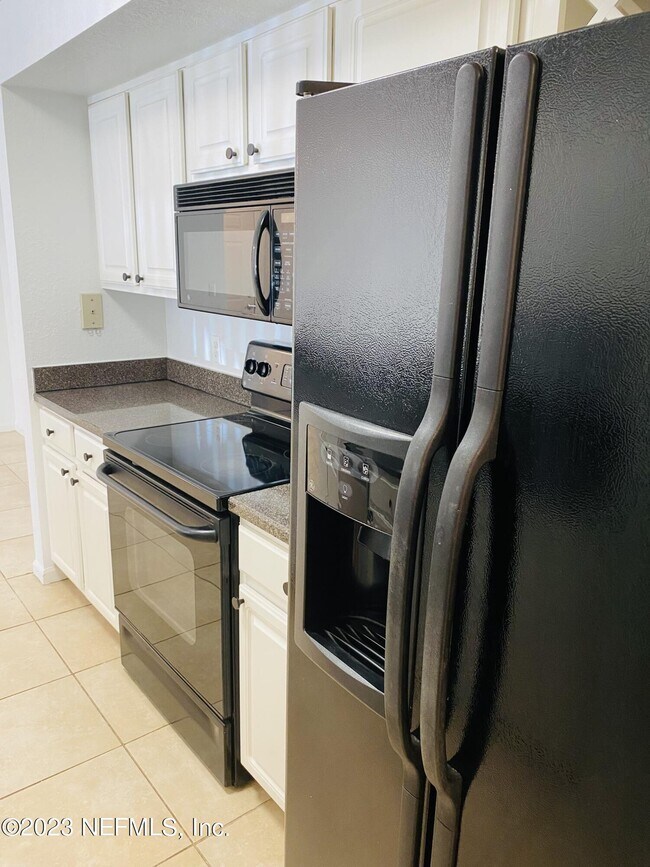 Foto del edificio - 440 Timberwalk Ct