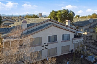 Building Photo - 5710 E Tropicana Ave